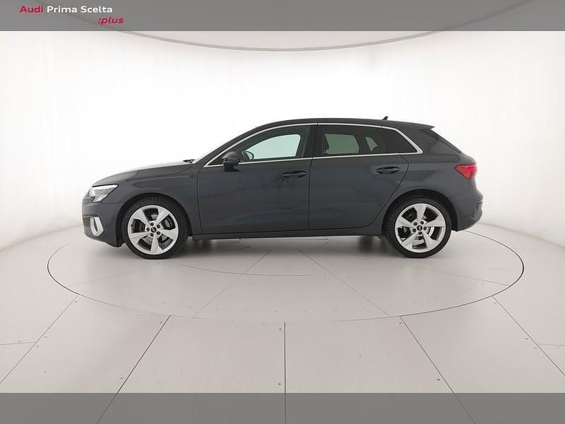 Usata Audi A3 Advanced 116 CV (85 kW) 2022 Grigio manhattan metallizzato Berlina
