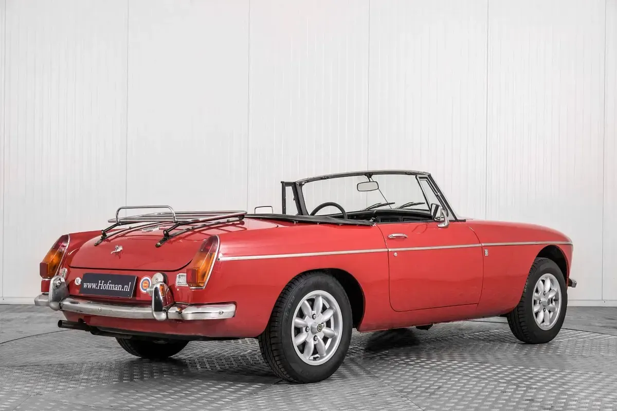 Usata MG B 97 CV (71 kW) 1971 Rosso Cabrio