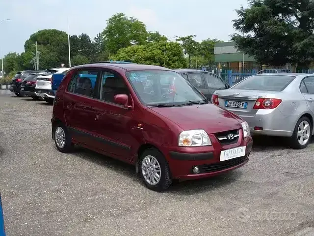 Usata Hyundai Atos Prime 63 CV (46 kW) 2007 Rosso Utilitaria
