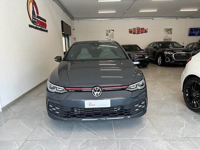 Usata VW Golf GTI 245 CV (180 kW) 2023 Grigio Berlina