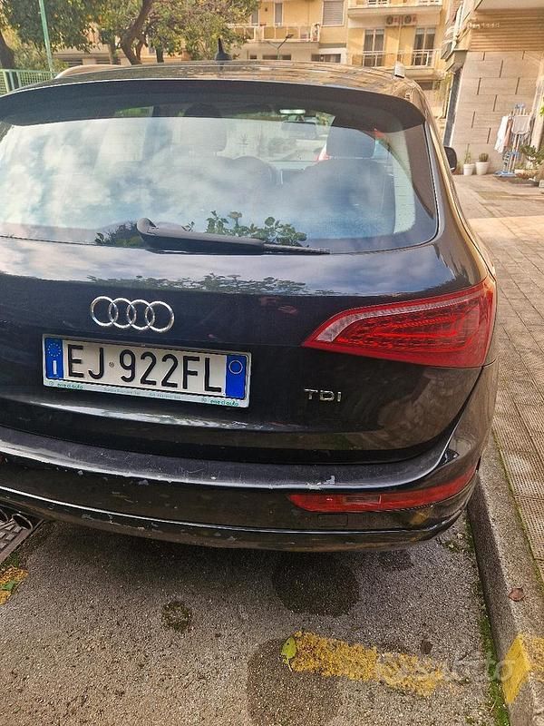 Usata Audi Q5 170 CV (125 kW) 2011 Nero SUV