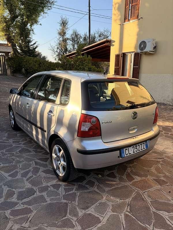 Usata VW Polo Trendline 64 CV (47 kW) 2004 Utilitaria