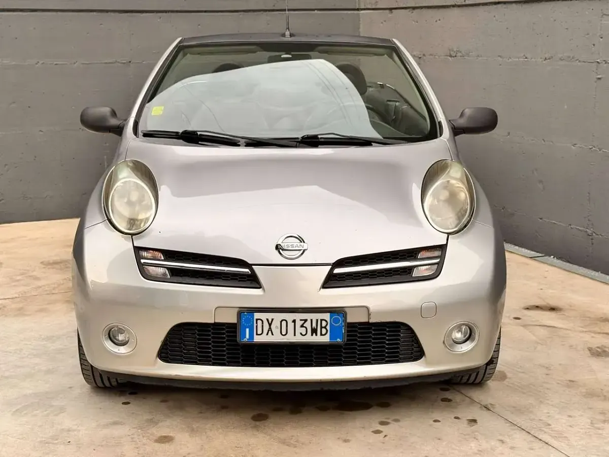 Usata Nissan Micra 110 CV (80 kW) 2009 Argento Cabrio