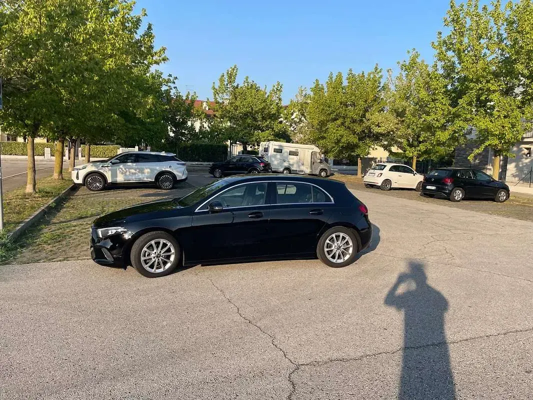 Usata Mercedes A180 Executive 136 CV (100 kW) 2020 Nero Berlina