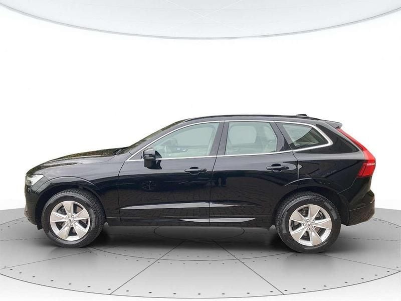 Usata Volvo XC60 Momentum 197 CV (144 kW) 2022 Nero SUV