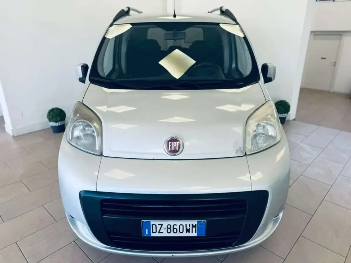 Usata Fiat Qubo Dynamic 75 CV (55 kW) 2010 Argento Monovolume