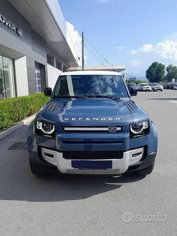 Usata Land Rover Defender SE 248 CV (182 kW) 2024 Blu SUV