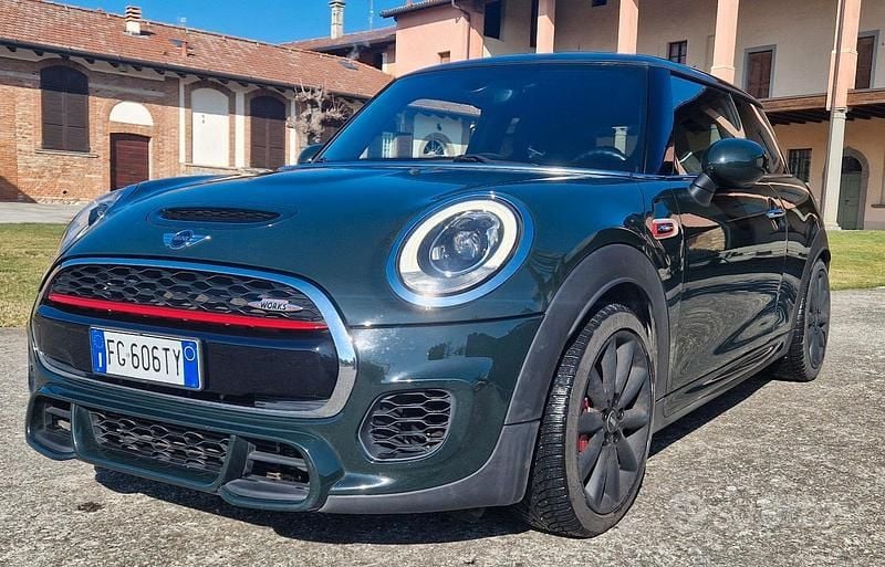 Usata Mini John Cooper Works 231 CV (169 kW) 2017 Verde Utilitaria