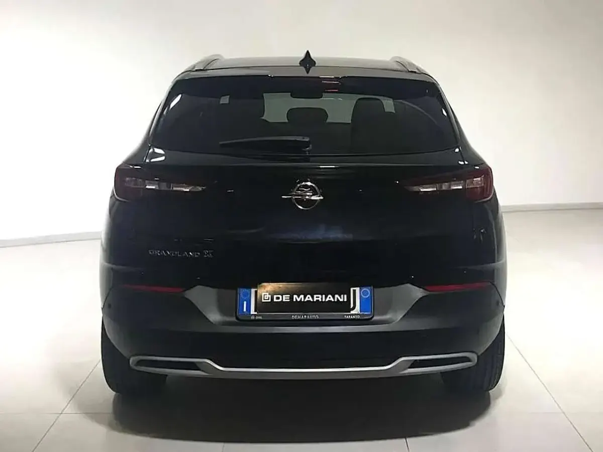 Usata Opel Grandland X Innovation 177 CV (130 kW) 2019 Nero SUV