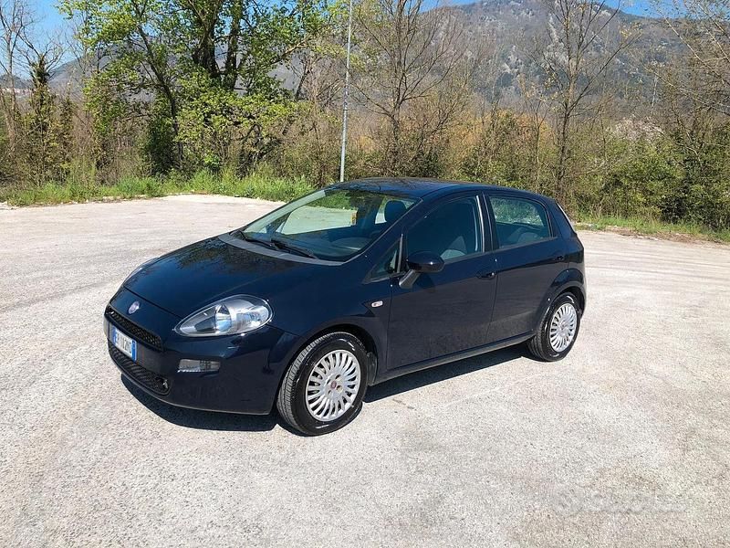 Usata Fiat Punto Evo 75 CV (55 kW) 2013 Blu Utilitaria
