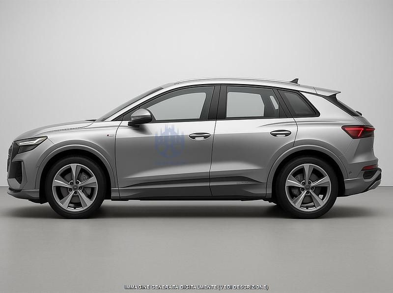 Usata Audi Q4 e-tron S-Line 210 kW (286 CV) 2025 Argento SUV