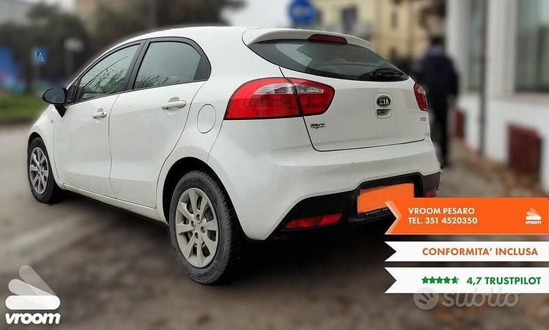 Usata Kia Rio EX 89 CV (65 kW) 2012 Bianco Utilitaria
