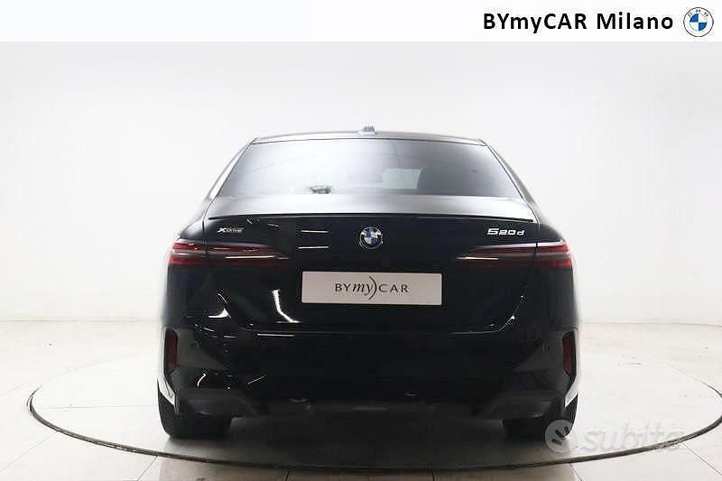 Usata BMW 520 M Sport 197 CV (144 kW) 2025 Nero Berlina