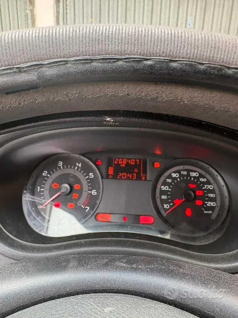 Usata Renault Clio 2005 Nero Utilitaria