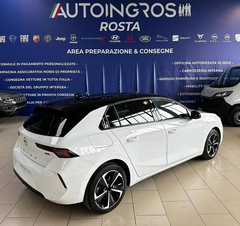 Nuova Opel Astra Elegance 180 CV (132 kW) 2025 Argento