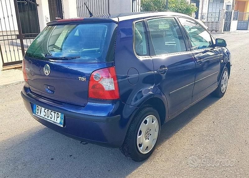 Usata VW Polo 2002 Blu Utilitaria