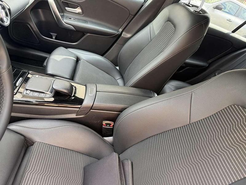 Usata Mercedes A180 Premium 116 CV (85 kW) 2021 Berlina