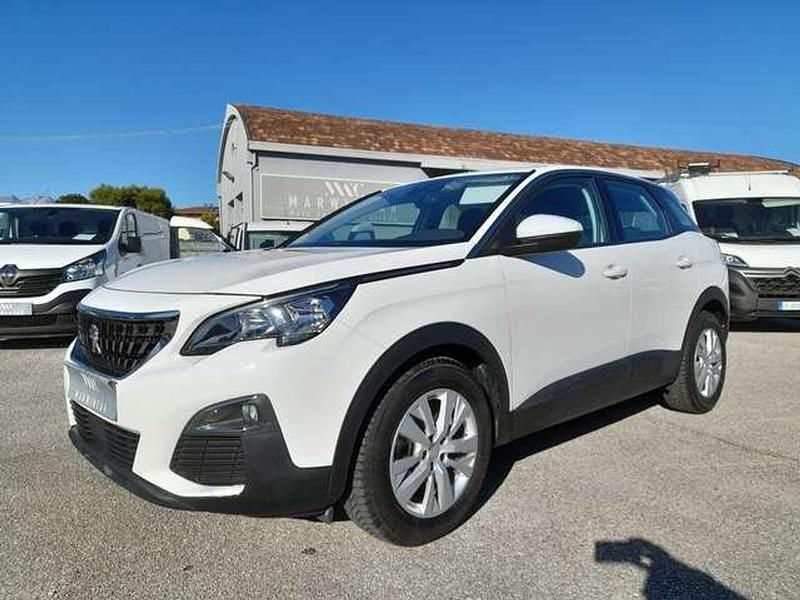 Bianco Usata 2019 Peugeot 3008 Active SUV | 15.400 € (Buon prezzo) - Immagine 1/4