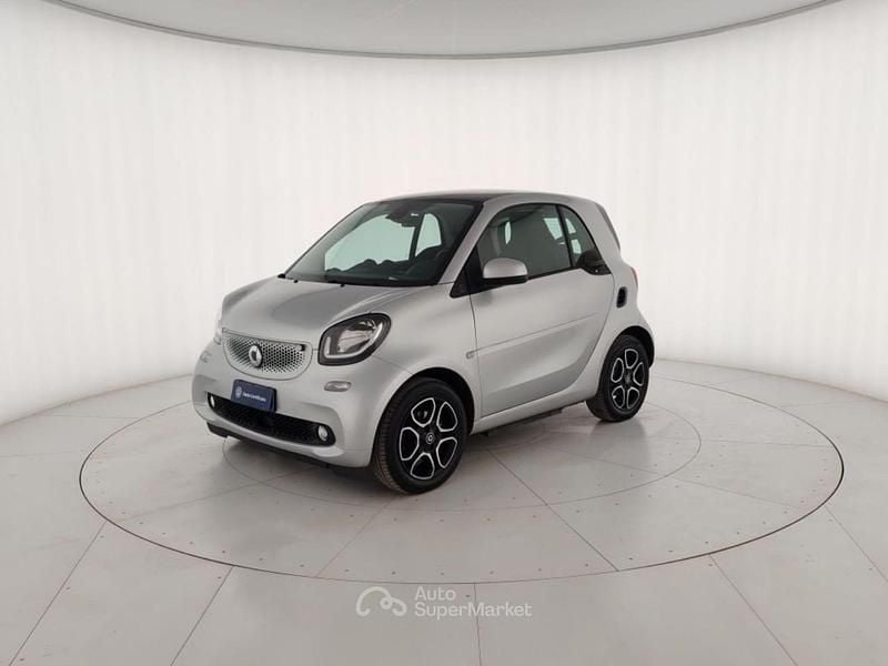 Usata Smart ForFour Electric Drive Passion 60 kW (82 CV) 2019 Gray Utilitaria