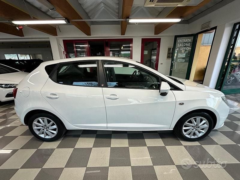 Usata Seat Ibiza Style 75 CV (55 kW) 2017 Bianco Berlina