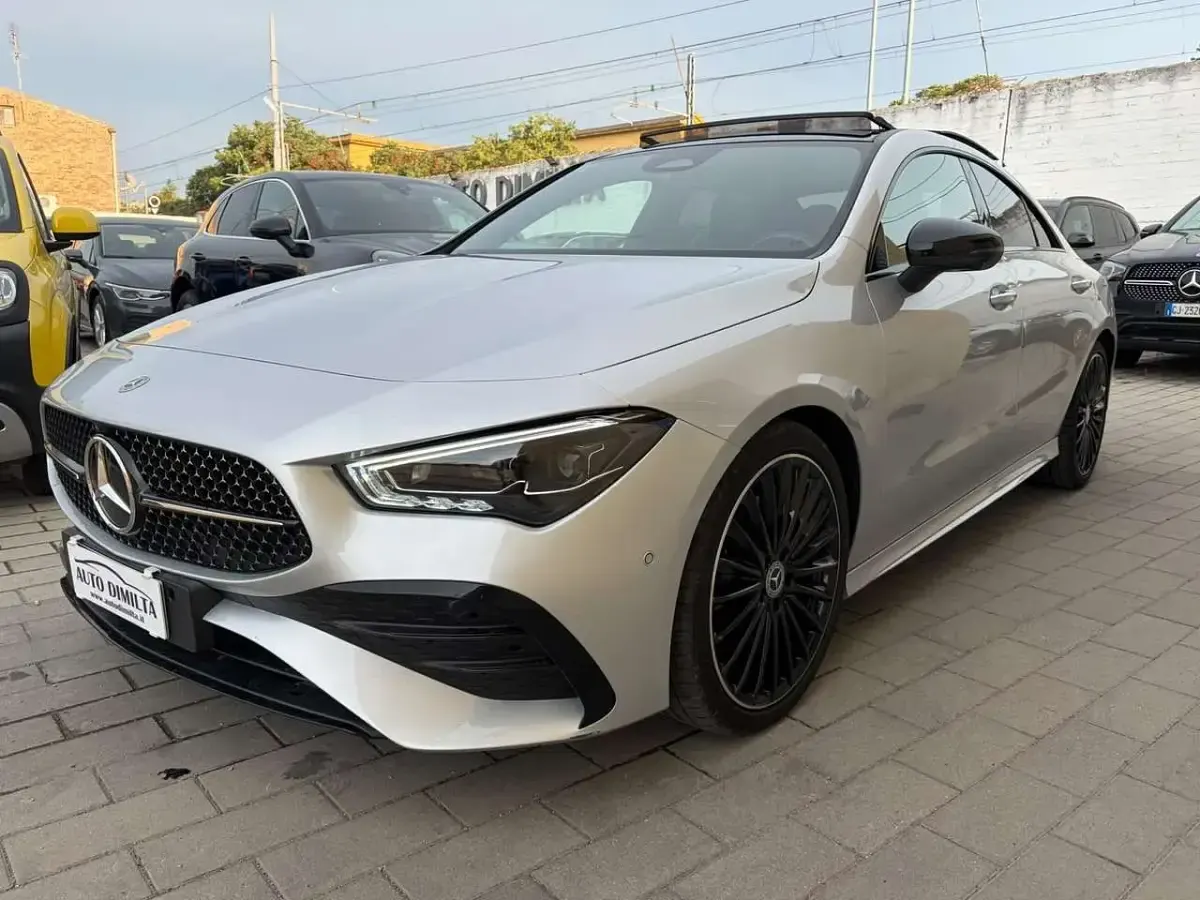 Usata Mercedes CLA220 Premium 190 CV (139 kW) 2023 Argento Coupé