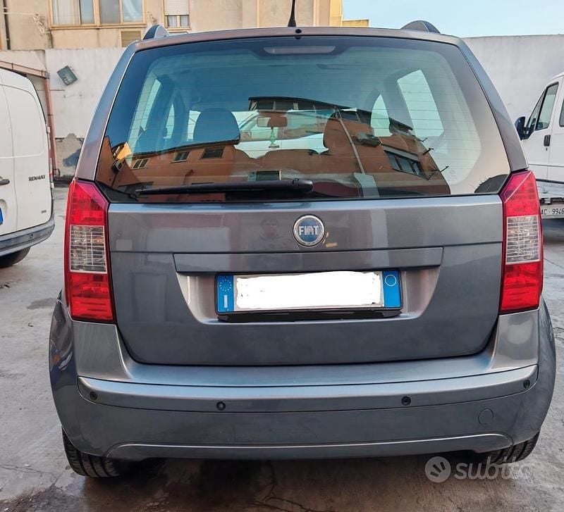 Usata Fiat Idea 2006 Grigio Monovolume