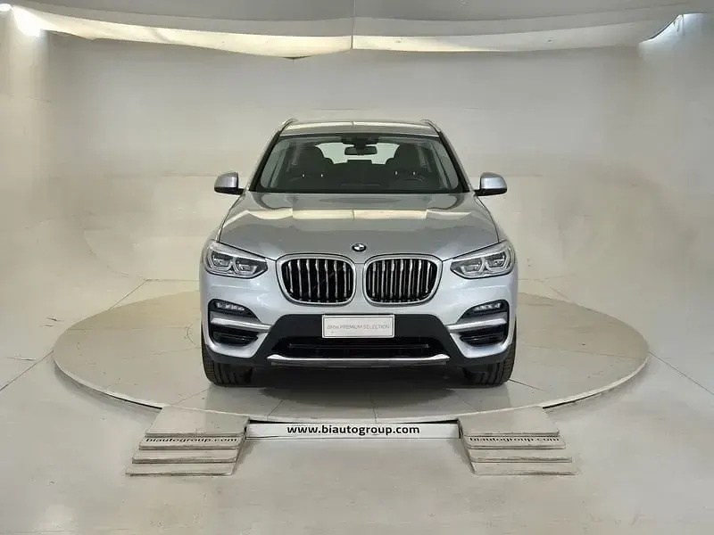Usata BMW X3 Luxury Line 190 CV (139 kW) 2021 Argento SUV
