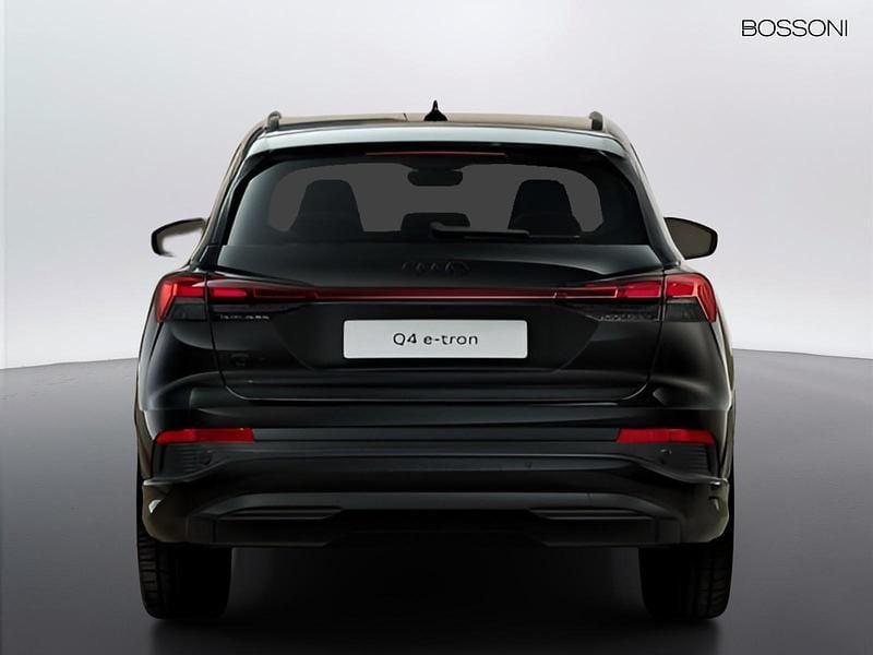 Nuova Audi Q4 e-tron Ambiente 69 kW (95 CV) 2026 Nero SUV