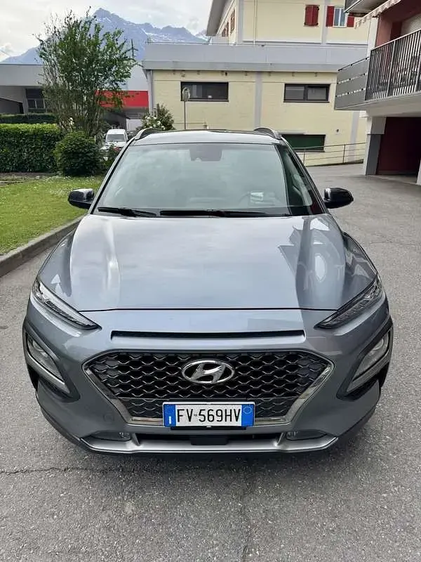 Gebraucht Hyundai Kona Style 136 PS (100 kW) 2019 Grau SUV