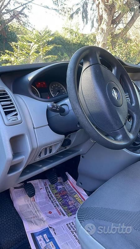 Usata Opel Vivaro 146 CV (107 kW) 2014 Nero Monovolume