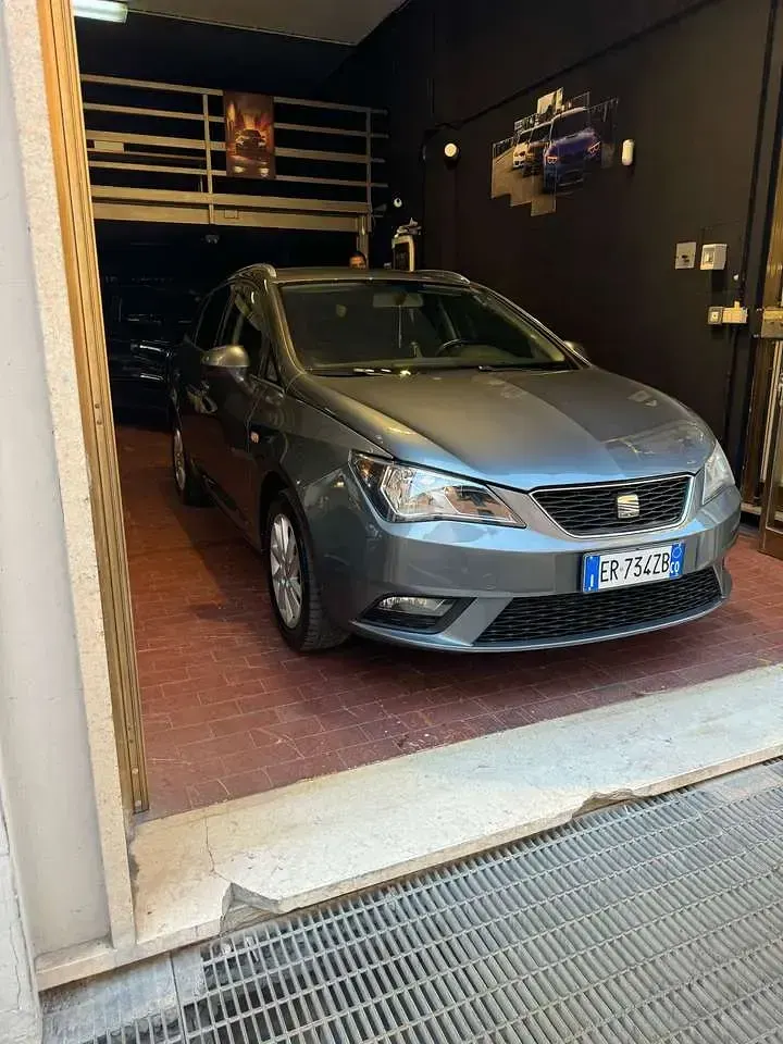 Occasion Seat Ibiza Style 90 PK (66 kW) 2013 Blauw Sedan