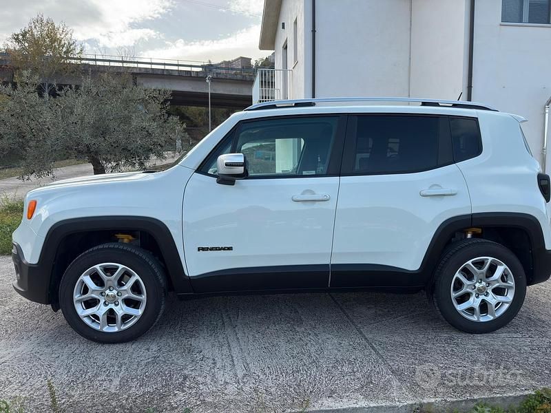Usata Jeep Renegade 140 CV (102 kW) 2016 Bianco SUV