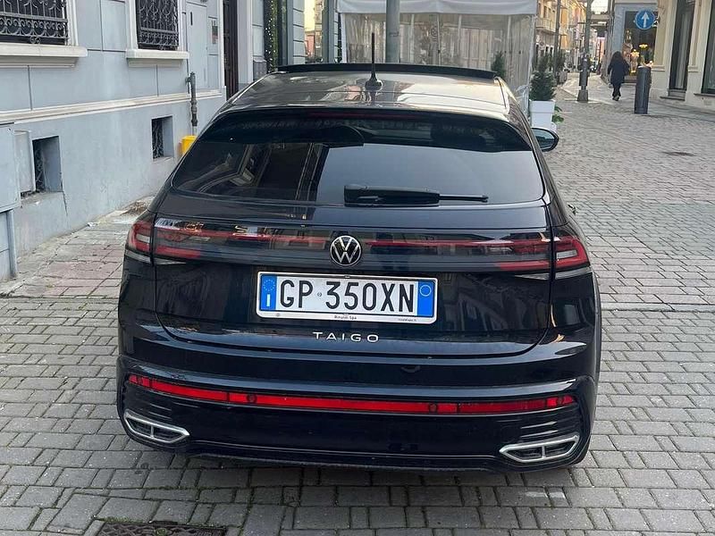 Usata VW Taigo R-line 150 CV (110 kW) 2023 Nero SUV