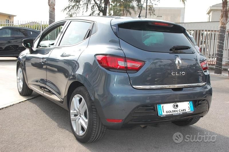 Usata Renault Clio IV 90 CV (66 kW) 2019 Grigio Berlina