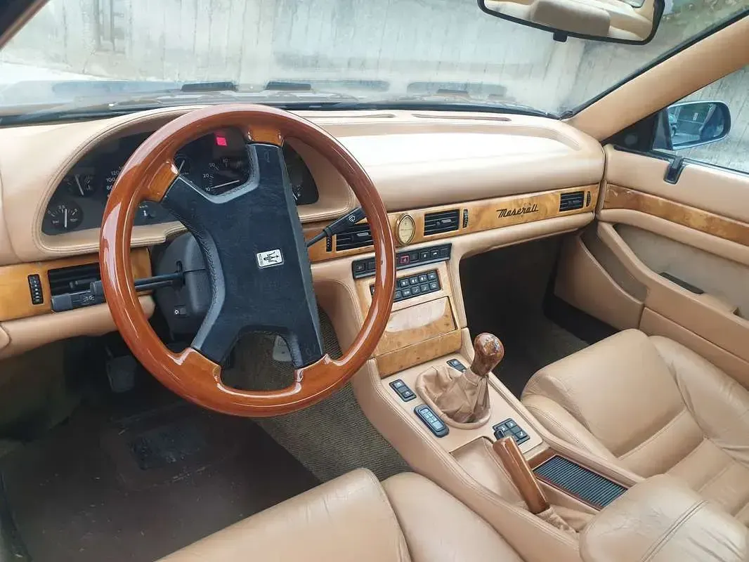 Usata Maserati Ghibli 305 CV (224 kW) 1993 Blu/azzurro Coupé