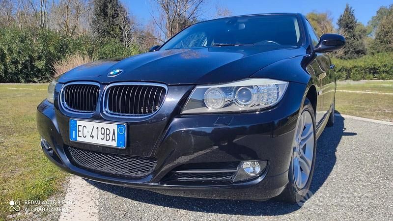Usata BMW 318 Efficient Dynamics 143 CV (105 kW) 2010 Nero Station wagon