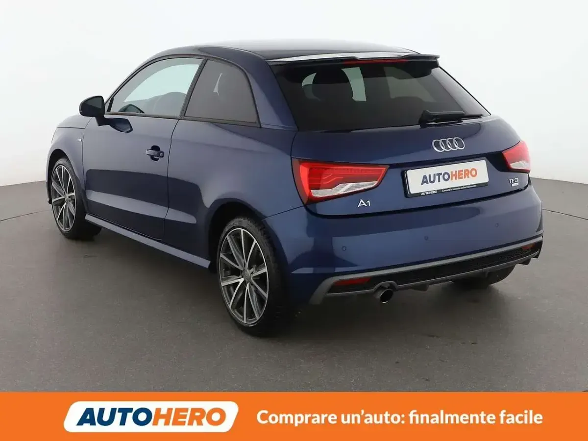 Usata Audi A1 Design 95 CV (69 kW) 2017 Blu/azzurro Utilitaria