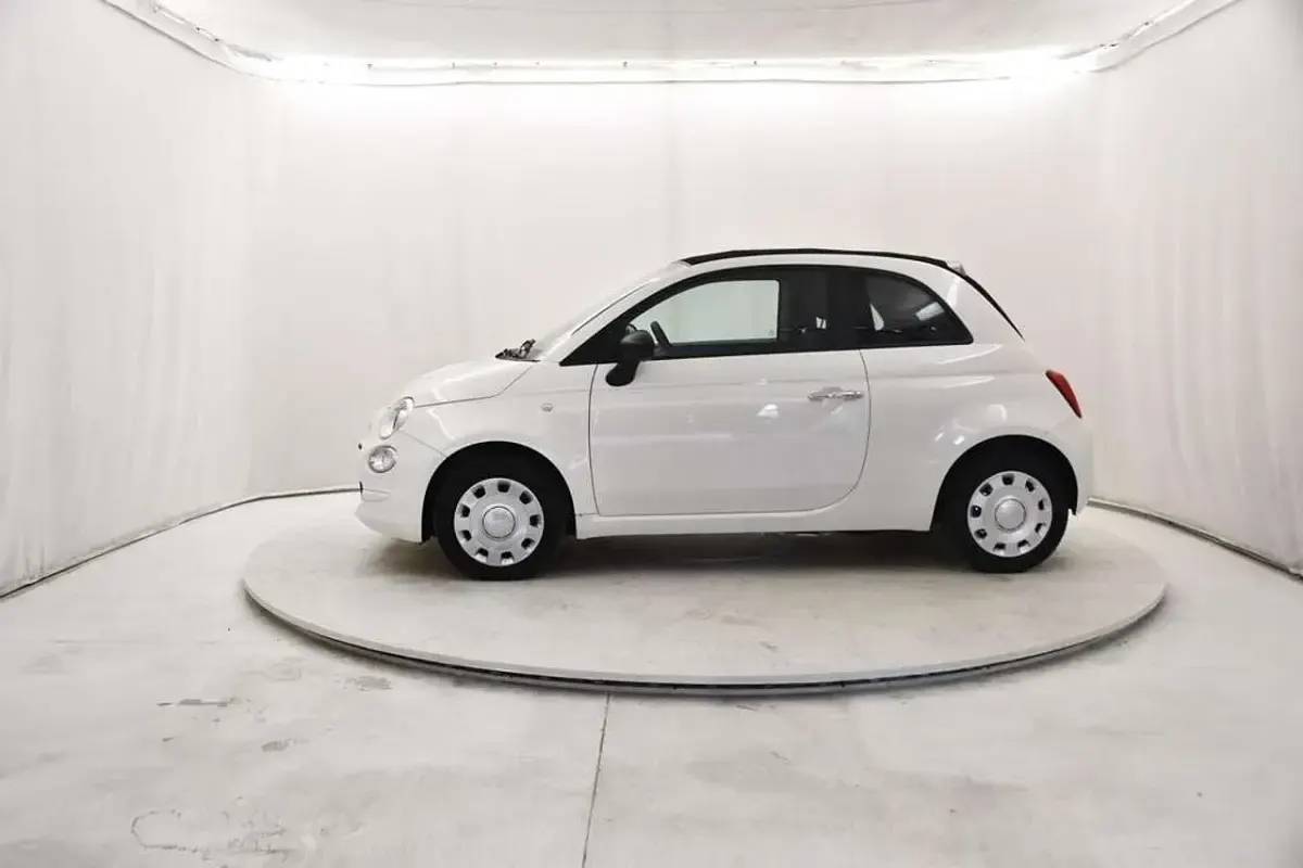 Usata Fiat 500C 69 CV (50 kW) 2024 Bianco Cabrio