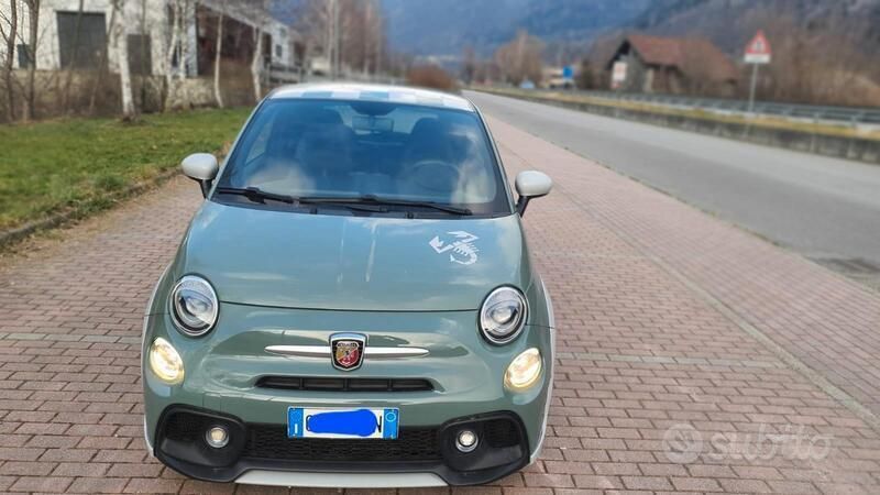 Verde Usata 2020 Abarth 695 Due volumi | 24.000 € (Ottimo prezzo) - Immagine 1/4