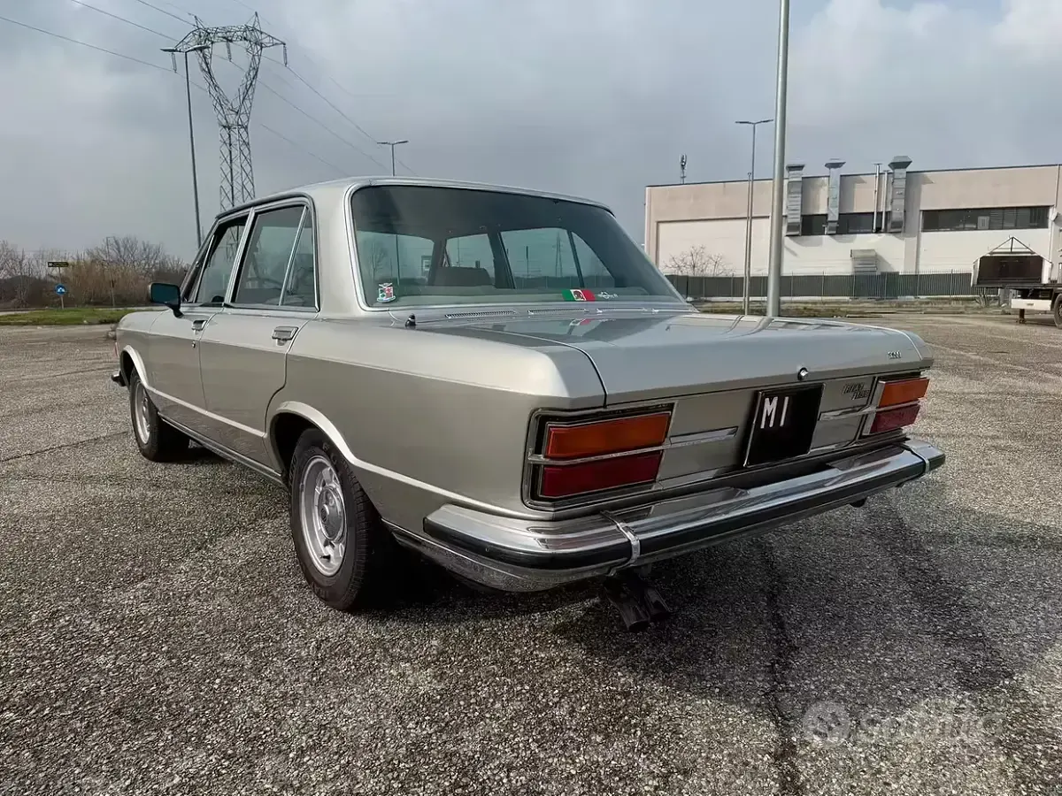 Usata Fiat 130 1970 Grigio Berlina