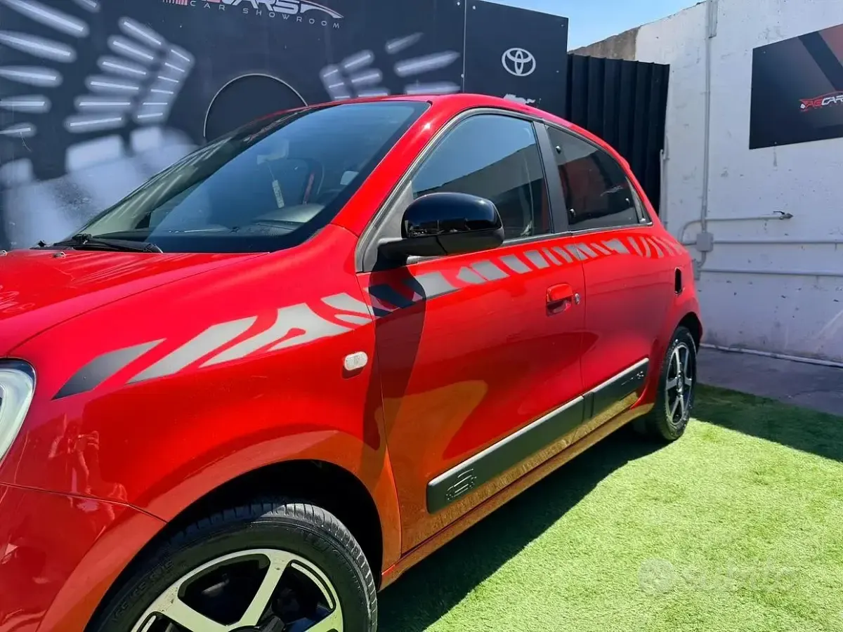Gebraucht Renault Twingo Intens 65 PS (47 kW) 2020 Rot Kleinwagen