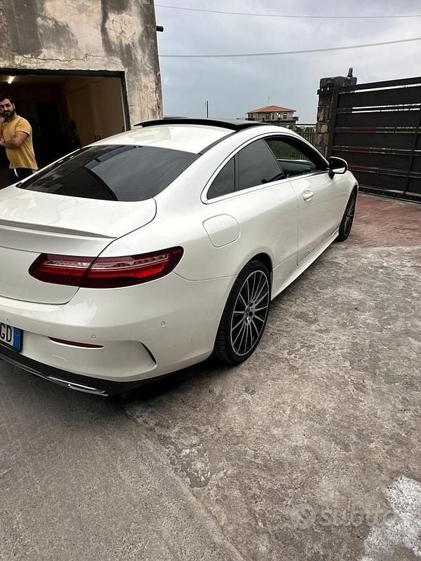 Usata Mercedes E220 2020 Coupé