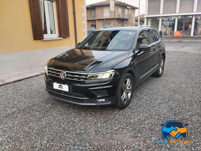 Nero Usata 2018 VW Tiguan Advance SUV | 18.990 € (Cara) - Immagine 1/4
