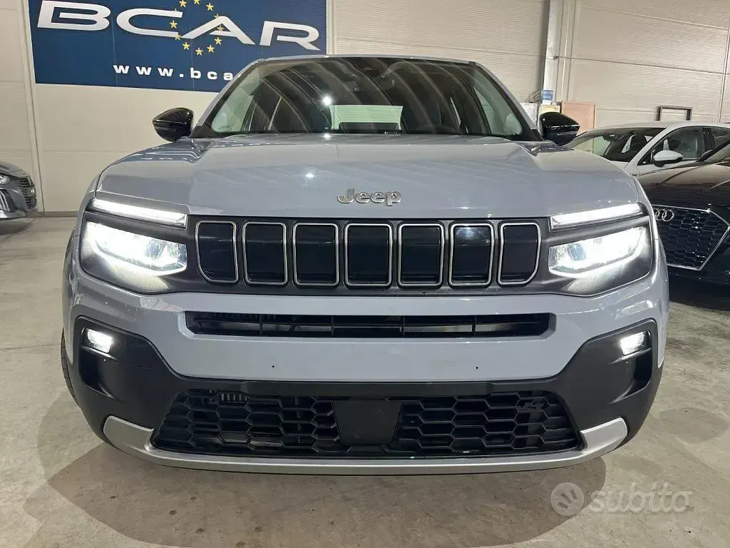 Usata Jeep Avenger Altitude 101 CV (74 kW) 2025 Grigio SUV