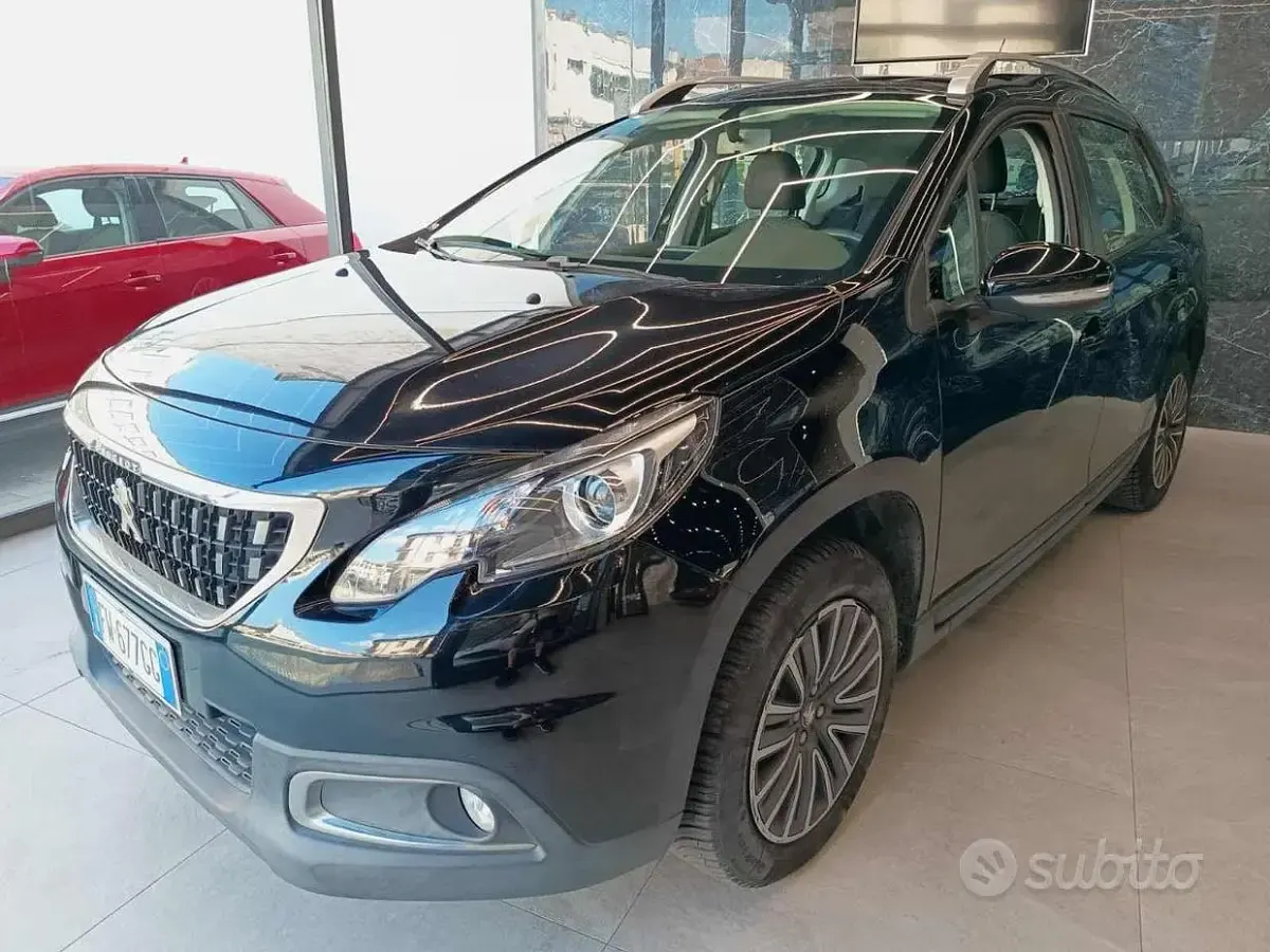 Usata Peugeot 2008 Allure 110 CV (80 kW) 2019 Nero SUV