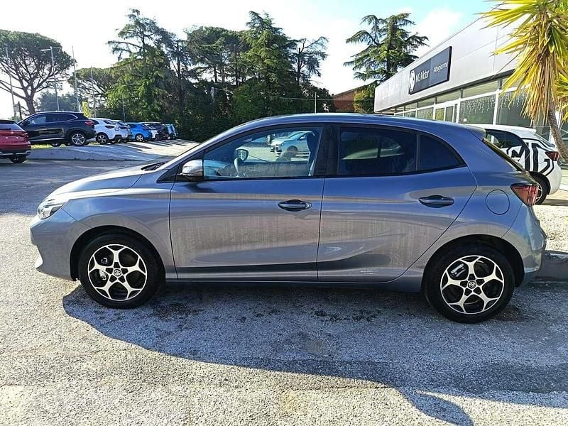 Nuova MG MG3 Luxury 102 CV (75 kW) 2026 Grigio hampsted Utilitaria