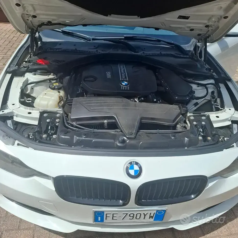 Usata BMW 316 Efficient Dynamics 116 CV (85 kW) 2016 Bianco Station wagon