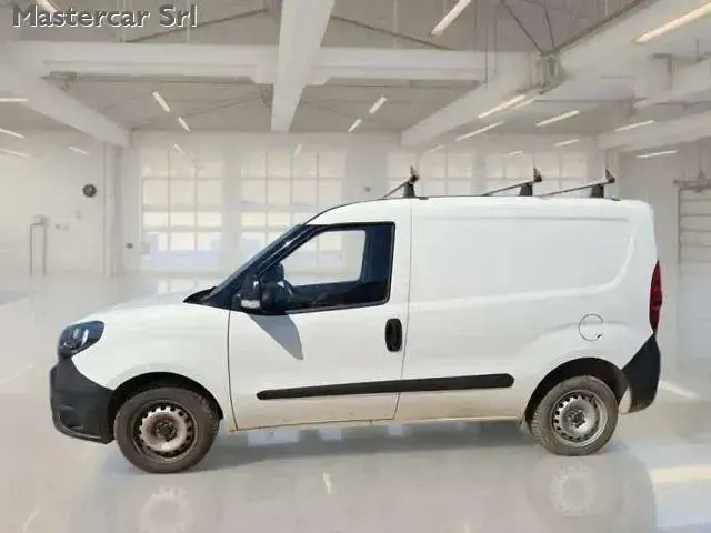 Usata Fiat Doblò 95 CV (69 kW) 2020 Bianco