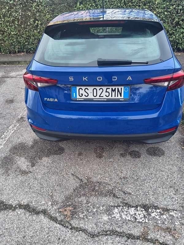 Usata Skoda Fabia Selection 80 CV (58 kW) 2024 Blu/azzurro Utilitaria