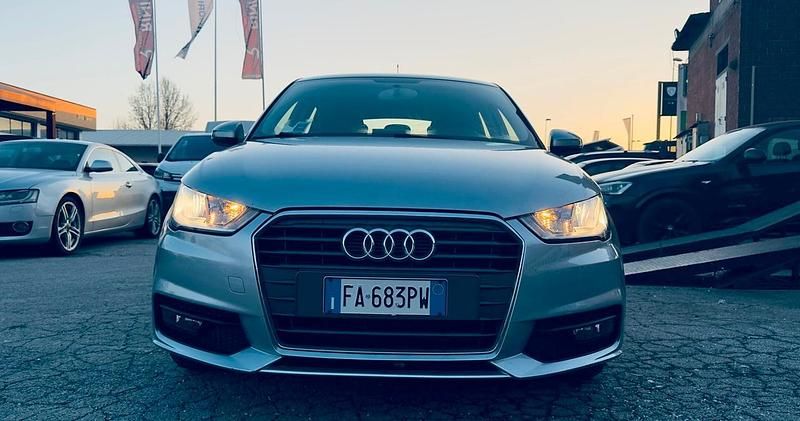 Usata Audi A1 95 CV (69 kW) 2015 Argento Utilitaria